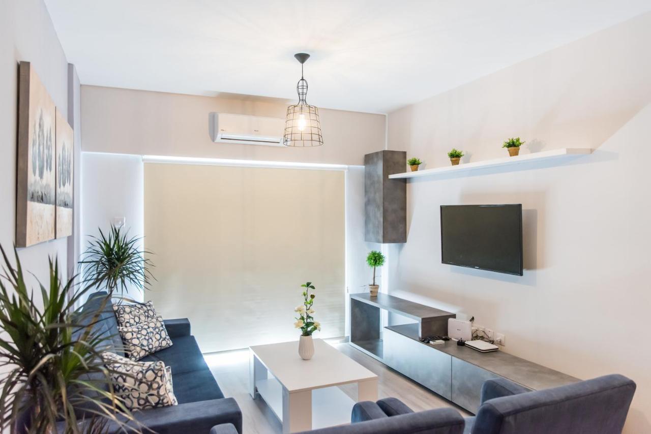 Paradise Promenade Apartment, 2Min Distance From Larnaca Marina Exterior foto